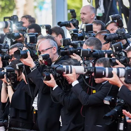 Carre Chiara Cannes